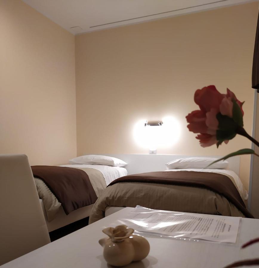 B&B "Croce Nivera" Вибо-Валентия Экстерьер фото
