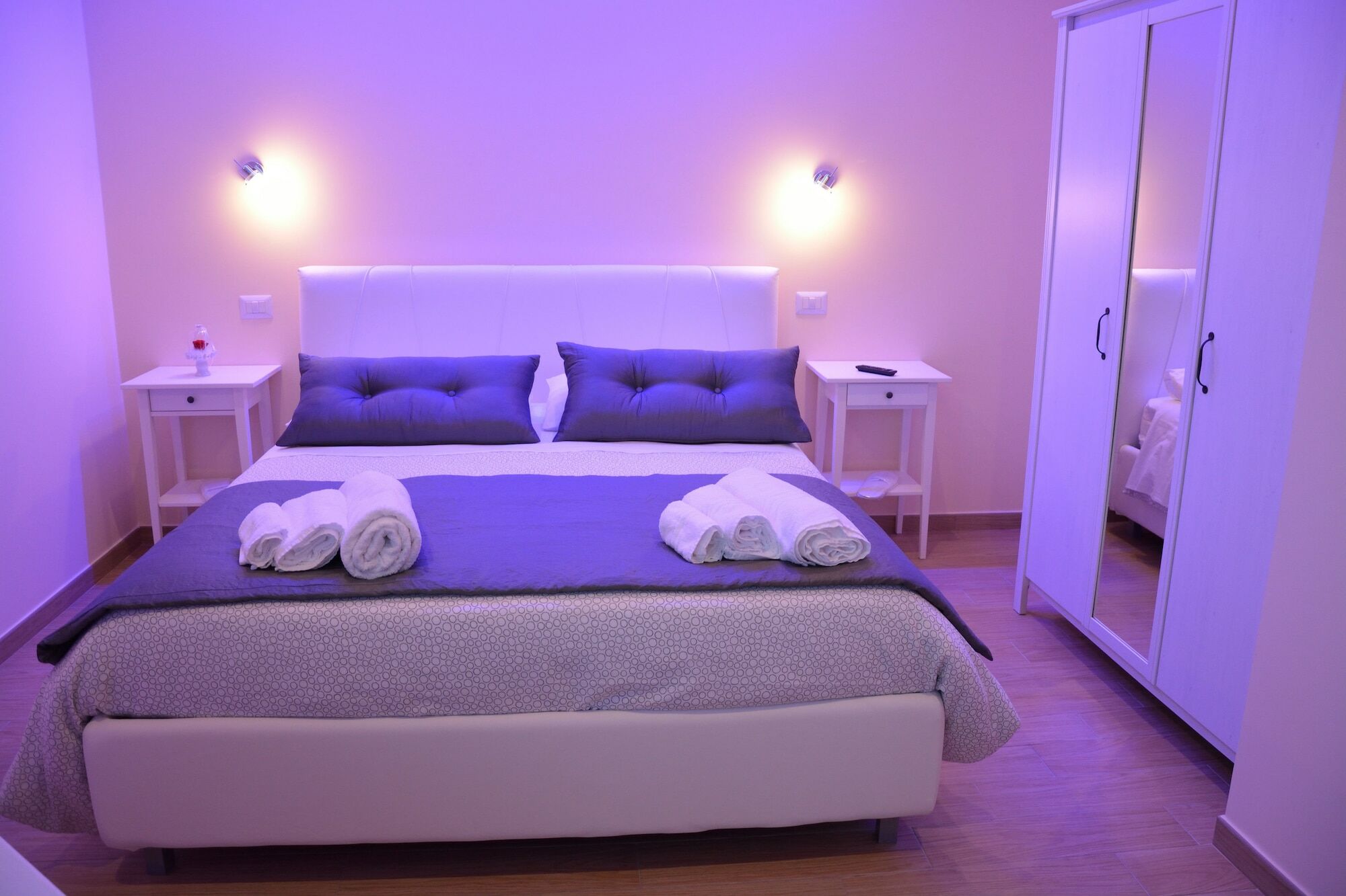 B&B "Croce Nivera" Вибо-Валентия Экстерьер фото