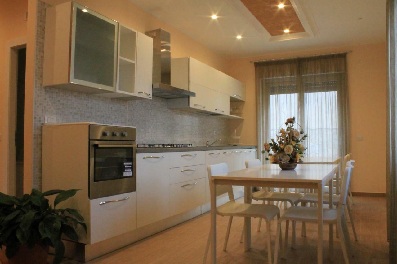 B&B "Croce Nivera" Вибо-Валентия Экстерьер фото