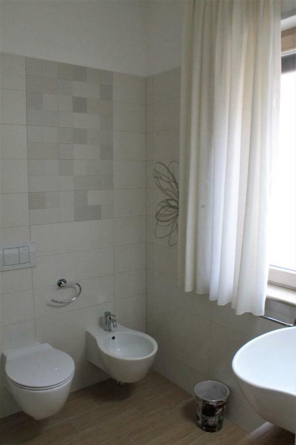 B&B "Croce Nivera" Вибо-Валентия Экстерьер фото